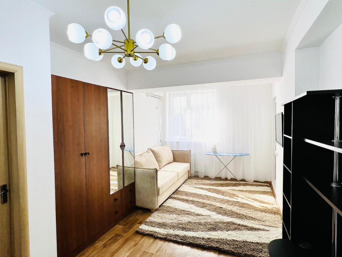 Evita Apartment Bichkek Extérieur photo