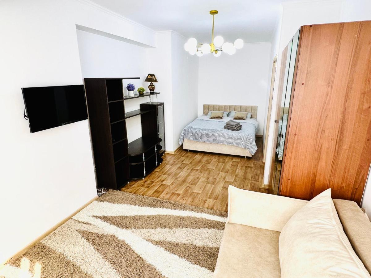 Evita Apartment Bichkek Extérieur photo